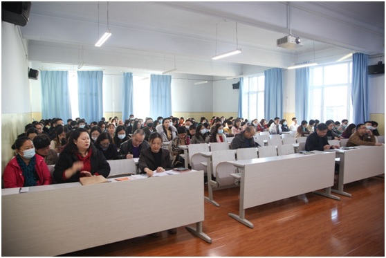MKsports召开全体教职工大会